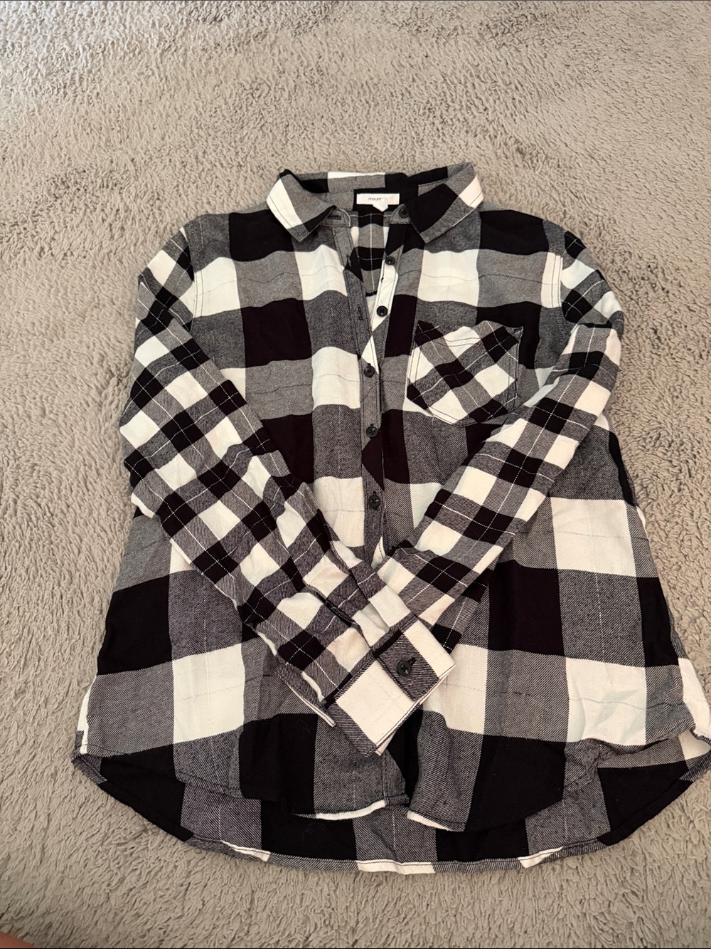 Black & White Buffalo Plaid Button-Up Shirt